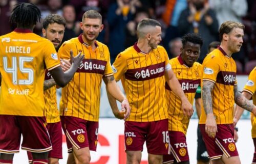 ΑΠΟΨΕ ΕΧΕΙ ΣΚΩΤΙΑ